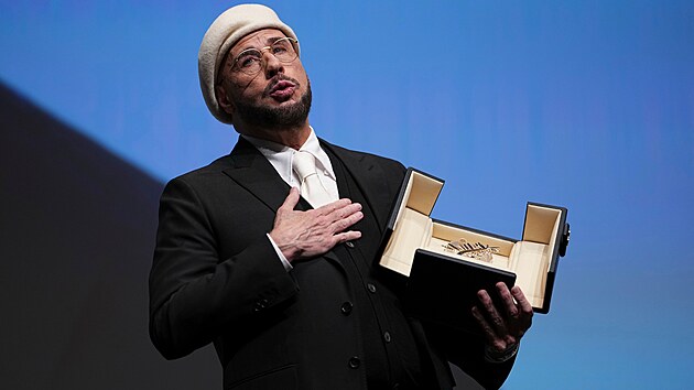 John Travolta byl Zlatou palmou překvapen a dojat (květen 2026)