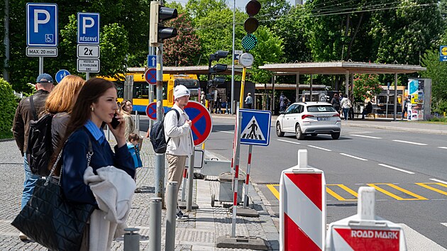 Modernizace semaforů na tř&iacute;dě Tom&aacute;&scaron;e Bati ve Zl&iacute;ně pokračuje. (květen 2026)