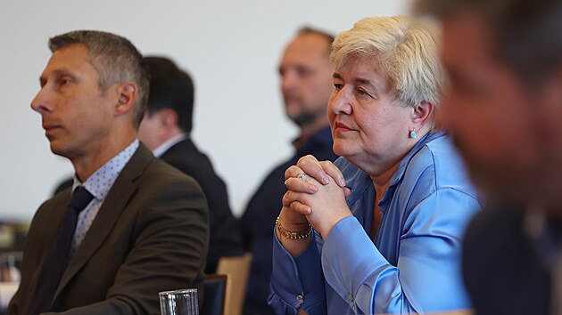 Na ostravském iDNES Lounge debatovali s Karlem Havlíčkem podnikatelé a představitelé veřejného sektoru. (14. května 2026)