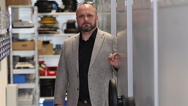 Ředitel firmy Škoda Group Digital Jiří Liberda přibližuje vývoj v řízení městské hromadné dopravy. (9. 5. 2026)