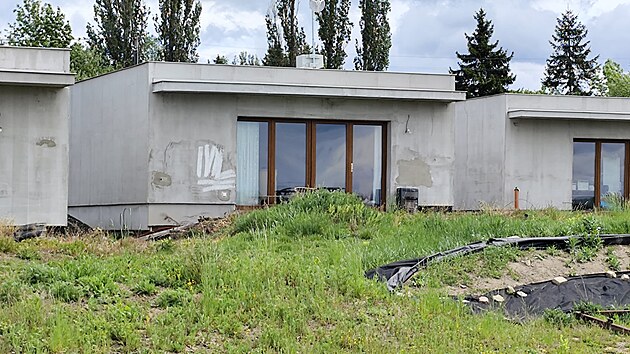 Pozemky u hvězdárny v Jičíně jsou vymezeny pro rekreaci a zahrádkaření. Územní plán tu dovoluje jen sklady nářadí, altány nebo parkovací stání. (14. května 2026)