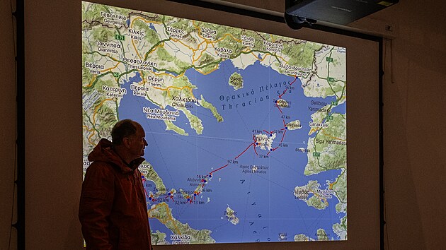 Archeolog Radomír Tichý představil trasu expedice Monoxylon V, dlabaný člun...