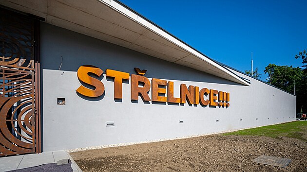 V září se v Plzeňské ulici v Ostravě otevře moderní střelnice, která nabídne zázemí pro vzduchovky, malorážky i pušky. Vedle veřejnosti si zatrénuje i česká reprezentace v parastřelbě. (20. května 2026)