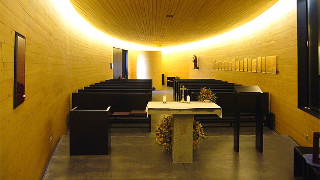 Dřevěná stavba byla dokončena a vysvěcena v červnu roku 2006 a svým moderním a neotřelým stylem budila a budí zaslouženou pozornost.