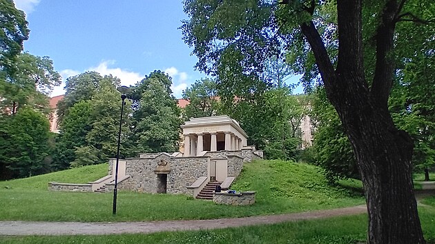V Bezručov&yacute;ch sadech v Olomouci by si lid&eacute; měli d&aacute;vat pozor na kl&iacute;&scaron;ťata.