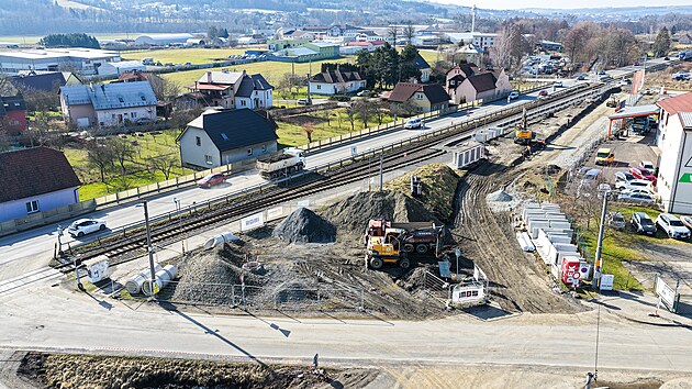 Opravy křižovatky v Za&scaron;ov&eacute; na Vset&iacute;nsku (květen 2026)