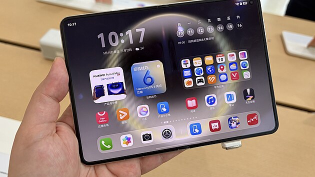 Huawei Pura X Max