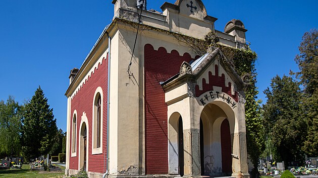 Pohled na část olomouckého ústředního hřbitova.
