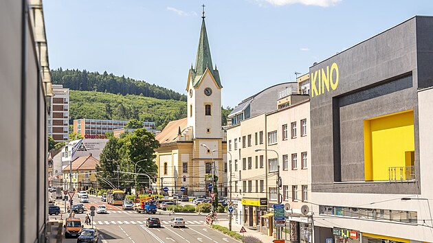 Bytové domy na ulici Dlouhá ve Zlíně (červen 2026)