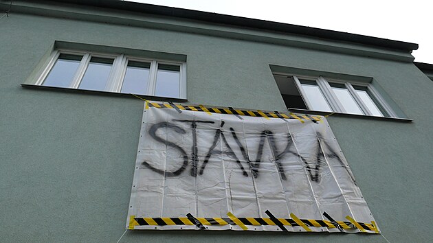 K v&yacute;stražn&eacute; st&aacute;vce se připojilo i žď&aacute;rsk&eacute; pracovi&scaron;tě Kolpingova d&iacute;la, kter&eacute; poskytuje řadu služeb z&aacute;visl&yacute;m i jejich rodin&aacute;m. Zaměřuje se tak&eacute; na prevenci.