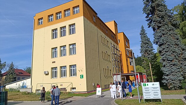 Onkologie chebské nemocnice se po rekonstrukci vrací do původního pavilonu C. (8. června 2026)