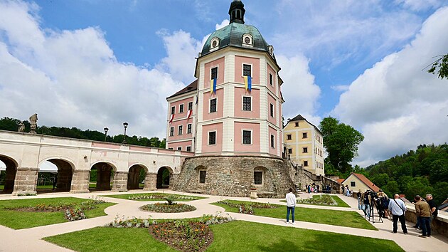 St&aacute;tn&iacute; hrad a z&aacute;mek Bečov nad Teplou.