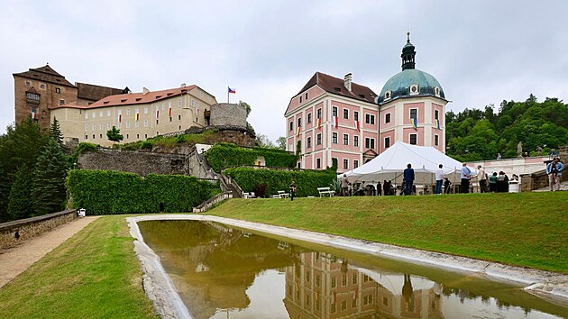 St&aacute;tn&iacute; hrad a z&aacute;mek Bečov nad Teplou.