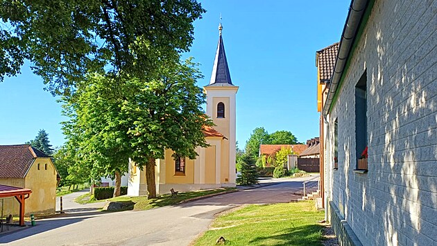 Obec Jivno na Českobudějovicku. (2. června 2026)