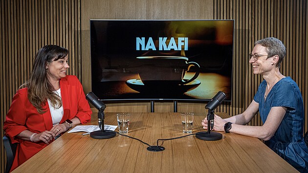Hostem podcastu NA KAFI byla dermatoložka Júlia Černohorská