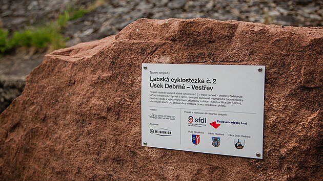Zah&aacute;jen&iacute; stavby kilometrov&eacute;ho &uacute;seku Labsk&eacute; cyklostezky z Vestřevi do Debrn&eacute;ho (12. května 2026)