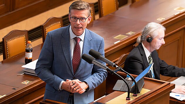 Mimoř&aacute;dn&aacute; schůze Sněmovny k možn&eacute;mu střetu z&aacute;jmů premi&eacute;ra Andreje Babi&scaron;e. Na sn&iacute;mku Martin Kupka. (11. června 2026)