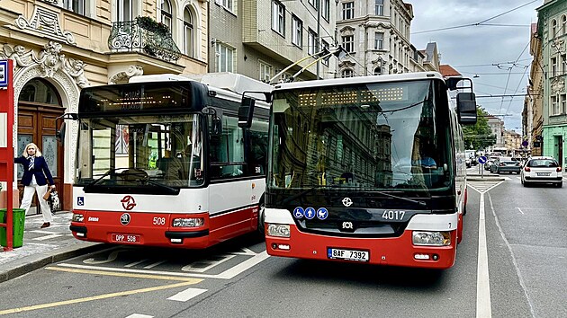 Zku&scaron;ebn&iacute; j&iacute;zda trolejbusu linky 53 na Strahov. (12. června 2026)