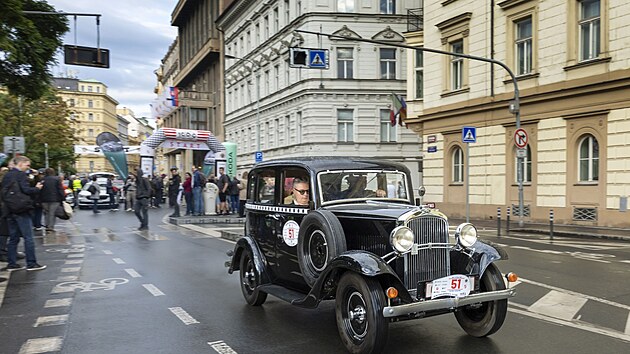 Start vzpomínkové jízdy 1000 mil československých z Prahy do Bratislavy (11. června 2026)