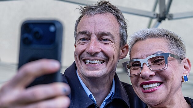 Ofici&aacute;ln&iacute; zah&aacute;jen&iacute; kampaně ODS do komun&aacute;ln&iacute;ch a sen&aacute;tn&iacute;ch voleb. Na sn&iacute;mku jsou Tom&aacute;&scaron; Portl&iacute;k a Dagmar Peckov&aacute;. (12. června 2026)