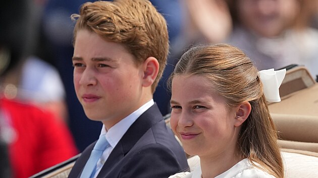 Princ George a princezna Charlotte plní své královské povinnosti (Trooping the Colour, 13. června 2026)