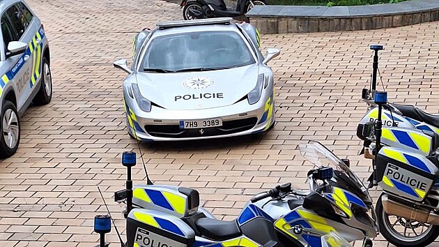 Policie využ&iacute;vala při kontrol&aacute;ch ve&scaron;kerou techniku. (16. června 2026)