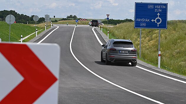 Silničáři otevřeli kompletní úsek dálnice D49 mezi Holešovem na Kroměřížsku a Fryštákem na Zlínsku. (17. června 2026)