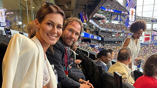 B&yacute;val&aacute; miss Jana Doleželov&aacute; vyrazila podpořit českou reprezentaci na světov&yacute; &scaron;ampion&aacute;t do USA. Na tribuně seděla při z&aacute;pasu Česko vs JAR vedle Pavla Nedvěda. (Atlanta, 18. června 2026)