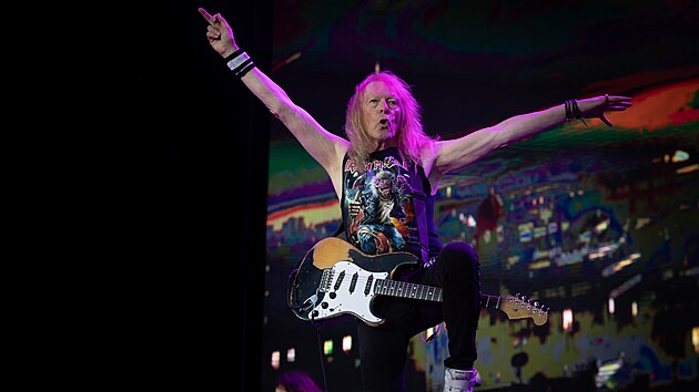 Iron Maiden na hradeckém letišti (14. června 2026)