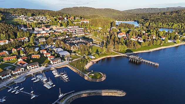 České Lago di Garda. Lipno chce být letní destinací pro rodiny i cyklisty.