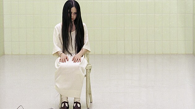 Daveigh Chase ve filmu Kruh z roku 2002