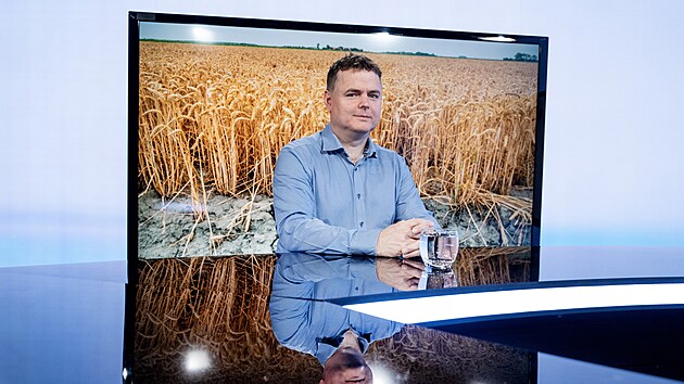 Hostem pořadu Rozstřel je Miroslav Trnka, klimatolog a &scaron;&eacute;f projektu Intersucho. Pořad moderuje Jiř&iacute; Vachtl.