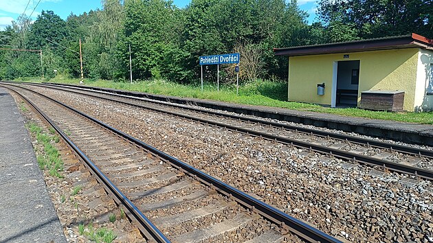 Součástí rekonstrukce bude i zastávka Pohledští Dvořáci. (25. června 2026)