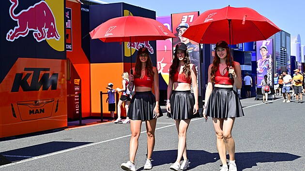 Hostesky na MotoGP v Brně (červen 2026)