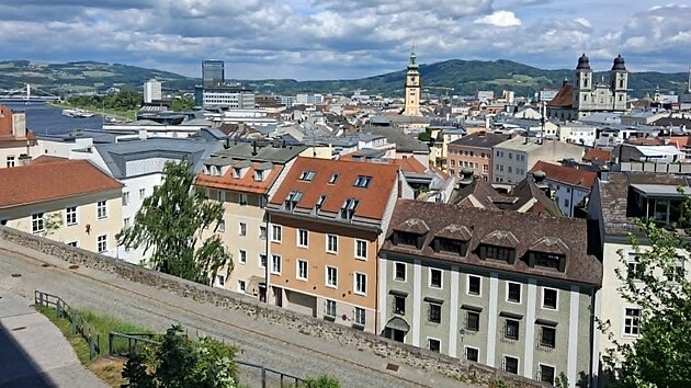 V&yacute;hled ze z&aacute;mku v rakousk&eacute;m Linci (24. června 2026).