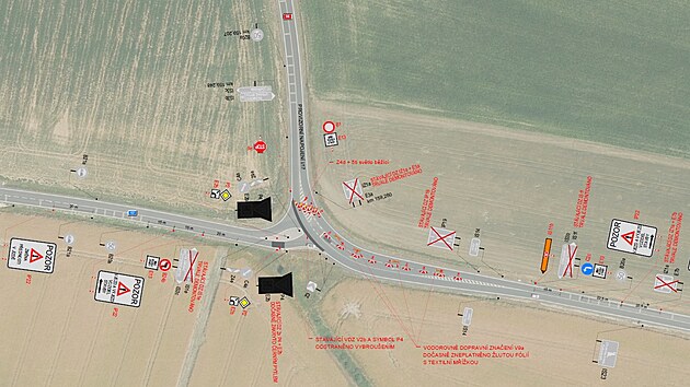 Úprava zemního tělesa dálnice a sanace provizorního přivaděče si vyžádá změnu přednosti na křižovatce se silnicí I/17.
