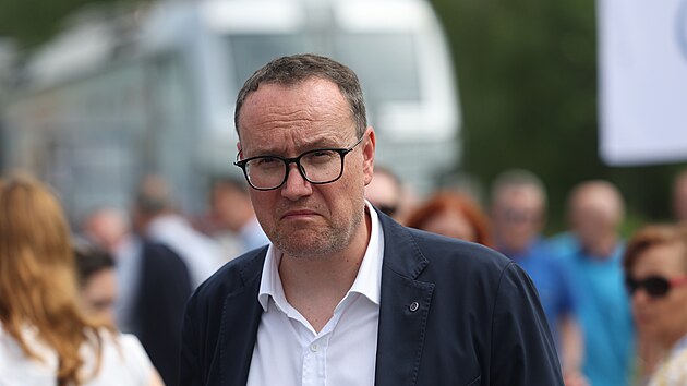 Petr Novotný je generálním ředitelem a výkonným předsedou skupiny Škoda Group.