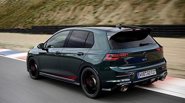Volkswagen Golf GTI Edition 50