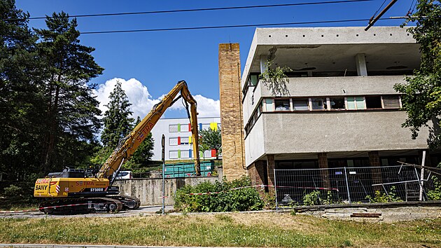 Po dokončen&iacute; nov&eacute; stavby m&aacute; v objektu vzniknout až 110 bytů doplněn&yacute;ch o dal&scaron;&iacute; prostory, kter&eacute; mohou sloužit jako kancel&aacute;ře. (2. června 2026)