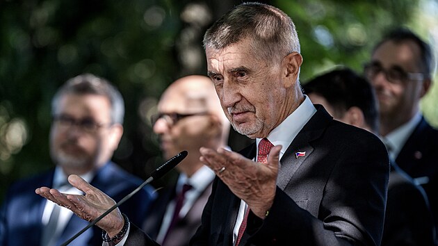 Premiér Andrej Babiš (ANO) na tiskové konferenci k vyhodnocení plnění programového prohlášení vlády za první pololetí roku 2026. (9. července 2026)