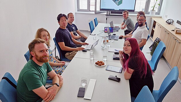 Výzkumná skupina Space Agri Technologies, AF MENDELU a tým S.A.B. Aerospace spolupracující na výzkumu. (8. července 2026)