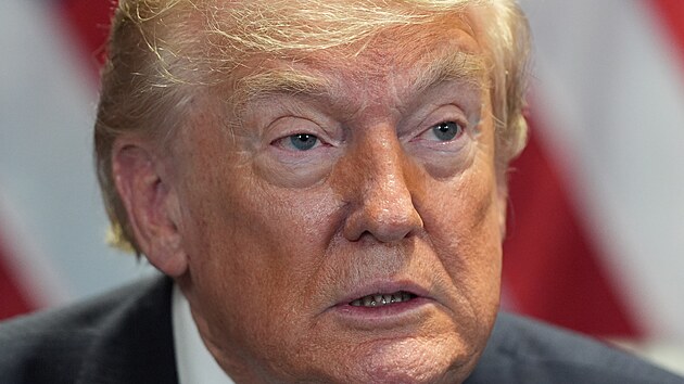 Americký prezident Donald Trump se setkal s generálním tajemníkem NATO Markem Ruttem v rámci zasedání NATO v turecké Ankaře. (8.července 2026)