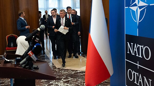 Tisková konference premiéra Andreje Babiše na summitu NATO v turecké Ankaře. (8. července 2026)