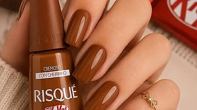 KitKat uvedlo na trh nový lak na nehty s vůní čokolády. | Zdroj: mercadonegrope
