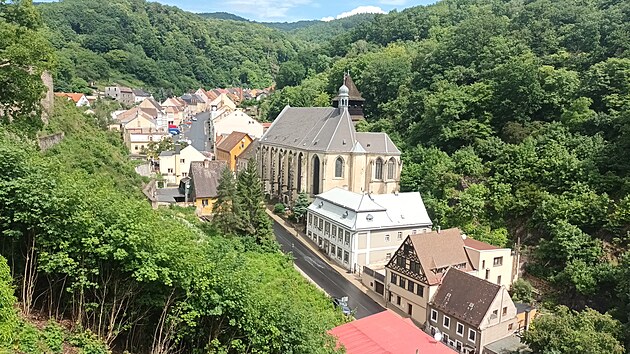 Stavební práce na obnově vnějšího pláště kostela budou rozděleny do dvou etap. Letošní rok se začne opravou přední části kostela, která je obrácena do Husitské ulice.