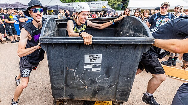 Na trutnovsk&eacute;m Boji&scaron;ti odstartovala pětidenn&iacute; uzn&aacute;van&aacute; přehl&iacute;dka nejtvrd&scaron;&iacute; metalov&eacute; hudby Obscene Extreme (1. července 2026).