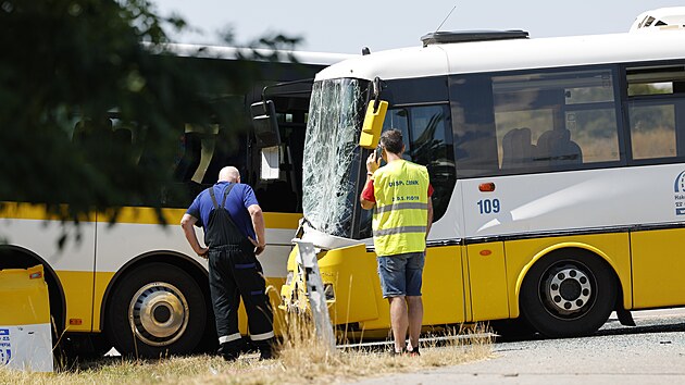 Na Znojemsku se střetly dva autobusy, na místě je 40 zraněných. (18. července 2026)