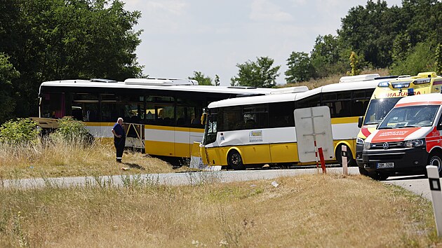 Na Znojemsku se střetly dva autobusy, na místě je 40 zraněných. (18. července 2026)