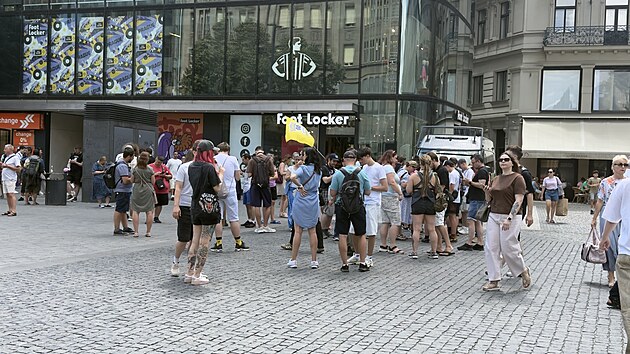 Hráči v centru metropole lovili vzácné pokémony, kteří se běžně objevují jen v jiných zemích a regionech (11. července 2026)