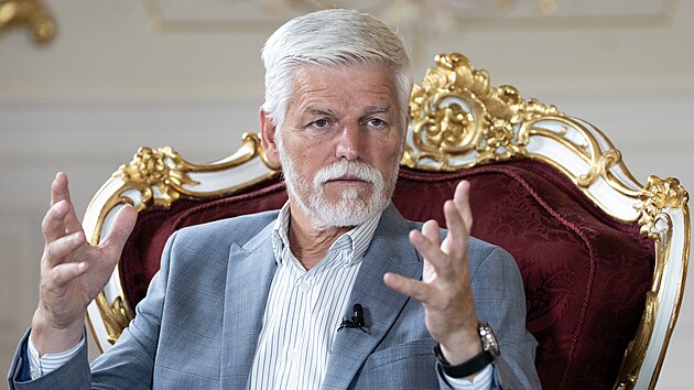 Prezident Petr Pavel poskytl rozhovor pro iDNES.cz, ve kterém se věnoval aktuálním politickým otázkám, kterým Česká republika čelí. Rozhovor moderuje Vladimír Vokál. (15. července 2026)